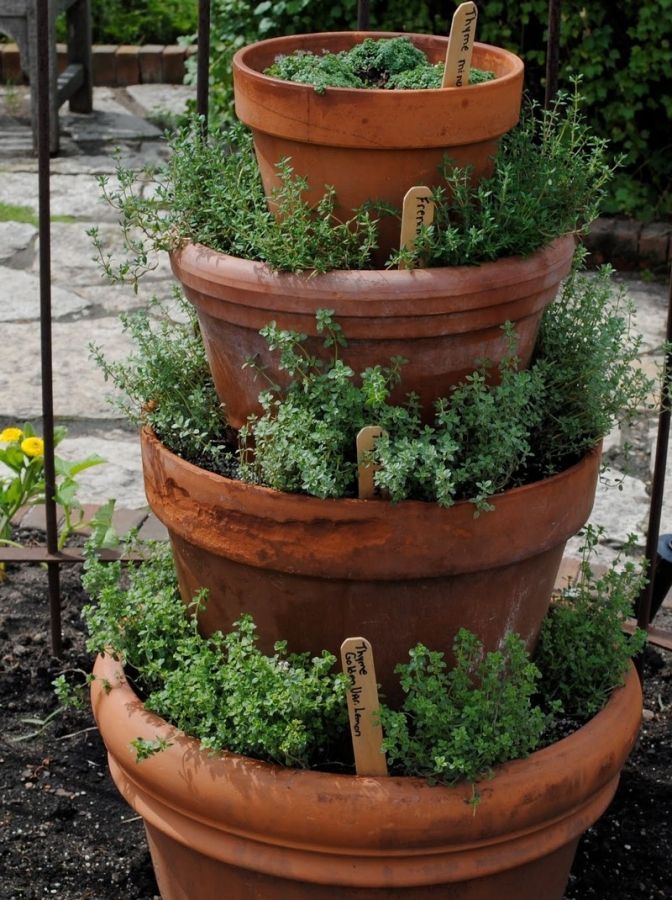 Stacked-Pot-Herb-Garden.jpg